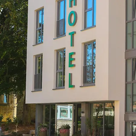 Hotel Trail 3*