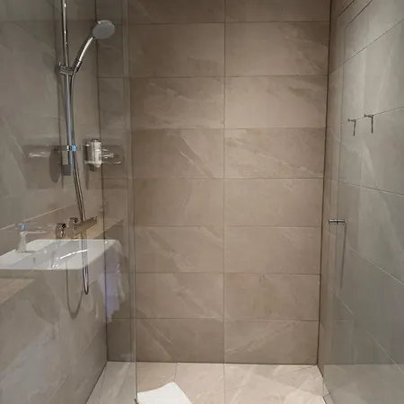 Trail Hotel 3*